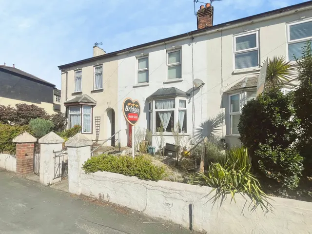 Alma Lane, Farnham, Surrey, GU9 0LA, photo 1