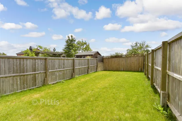Worsley Road, Newport, PO30, photo 2