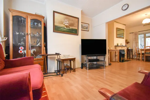 Photo 3 — Elston Road, Aldershot, Hampshire, GU12 4HZ