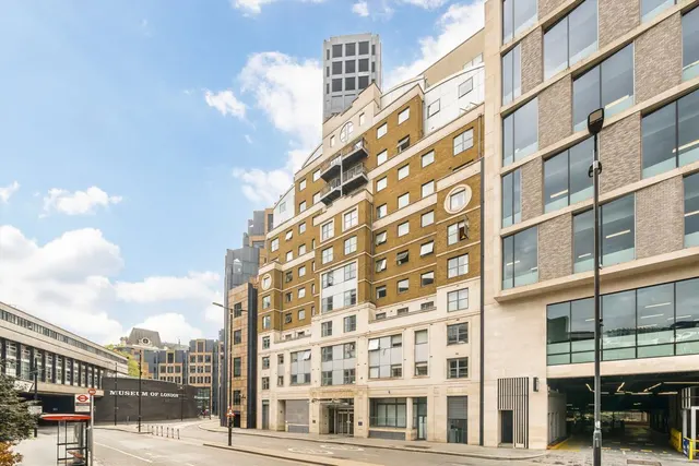Aldersgate Street, EC1A, photo 1