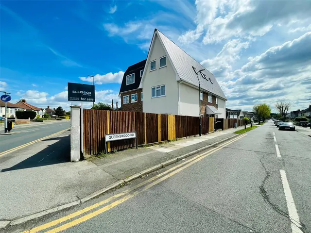 Queenswood Road, Sidcup, DA15, photo 1