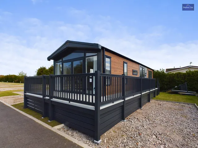 Primrose Park Preston New Road, Blackpool, FY4, photo 1