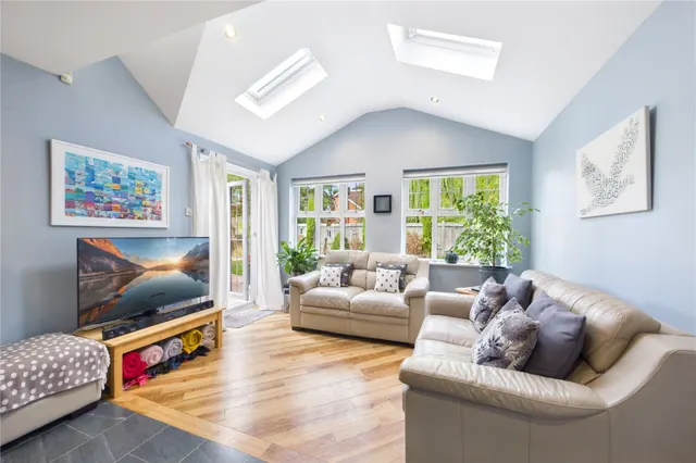 Tyler Drive, Arborfield, RG2, photo 3
