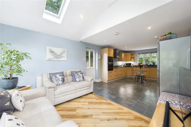 Tyler Drive, Arborfield, RG2, photo 2