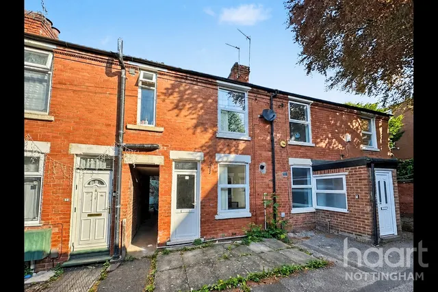Ivy Grove, New Basford, NG7, photo 1