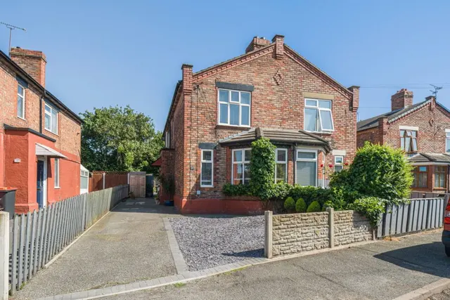 Photo 3 — Grace Road, Ellesmere Port, CH65 2BH