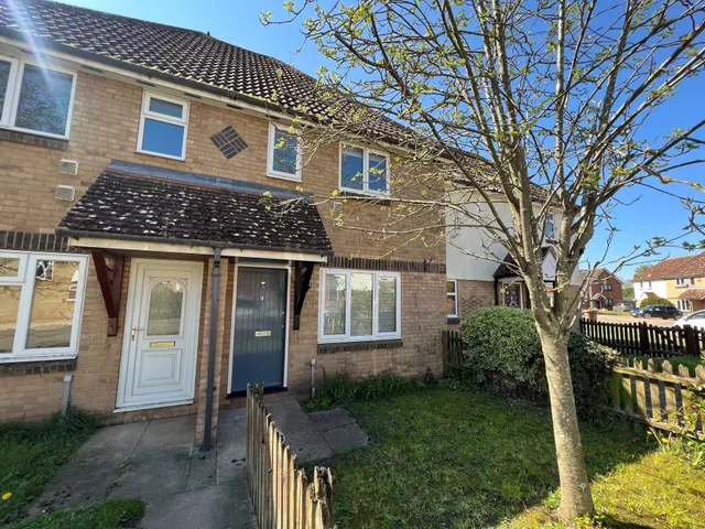 Kestrel Close, Beck Row, BURY ST. EDMUNDS, photo 1