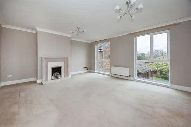 Mortimer Close, Ashford, photo 1