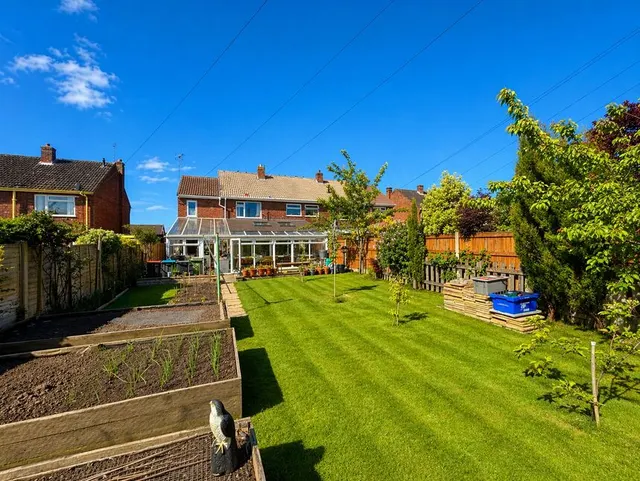 Photo 2 — Cross Green, Upton, Cheshire, CH2