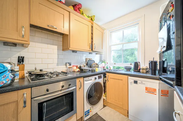 Belsize Road, Worthing, BN11, photo 2