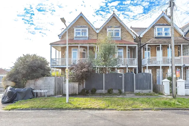 Arthur Road, Birchington, CT7, photo 1