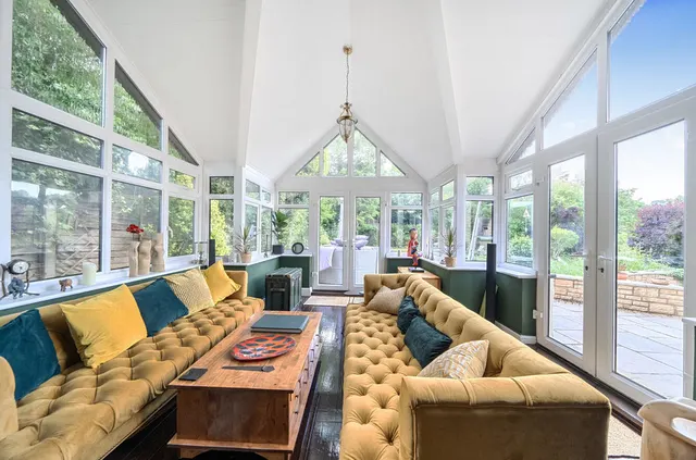 Photo 3 — Bencombe Road, Purley CR8 4DQ