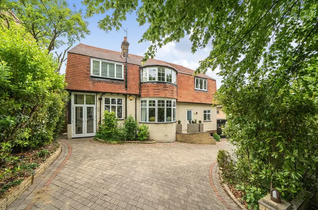 Bencombe Road, Purley CR8 4DQ, photo 1