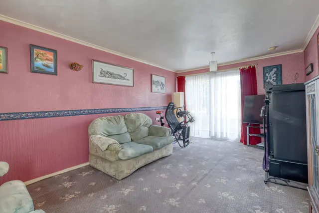 Forgetts Road, High Wycombe, HP14, photo 3