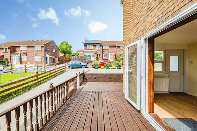 Hazeldene Avenue, Bridgend, CF31, photo 2