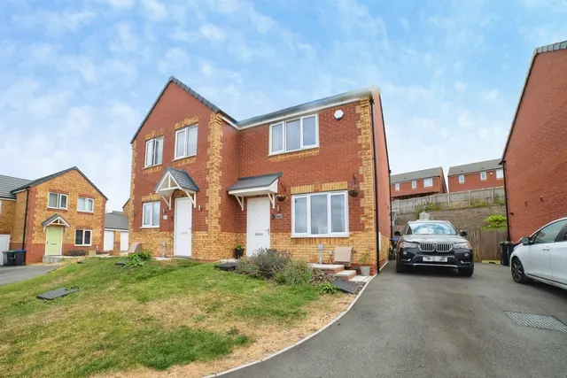 Rebecca Close, Sutton-in-Ashfield, Nottinghamshire, NG17, photo 1