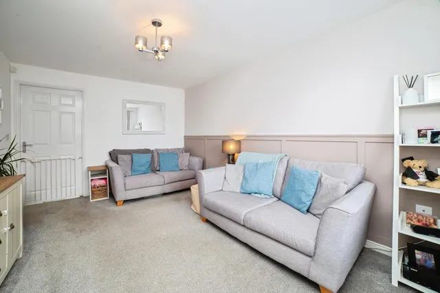 Photo 3 — Rebecca Close, Sutton-in-Ashfield, Nottinghamshire, NG17