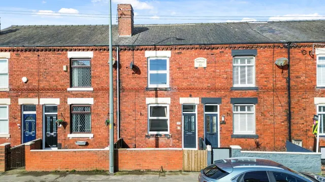 Bolton Road, Bamfurlong, Wigan, Wigan, WN2 5JZ, photo 1