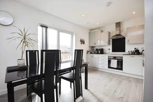 Eastwood Road, Rayleigh, SS6, photo 3