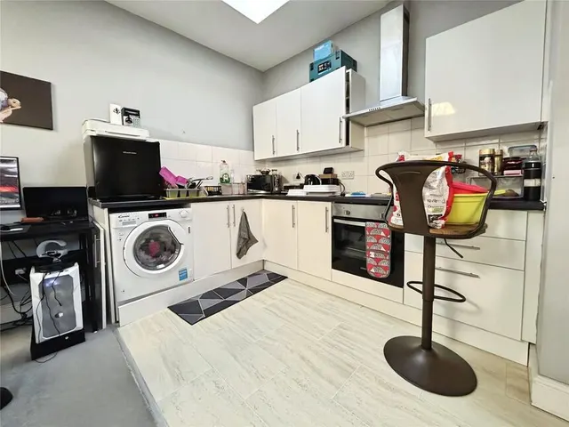 Camden Road, Tunbridge Wells, TN1, photo 2