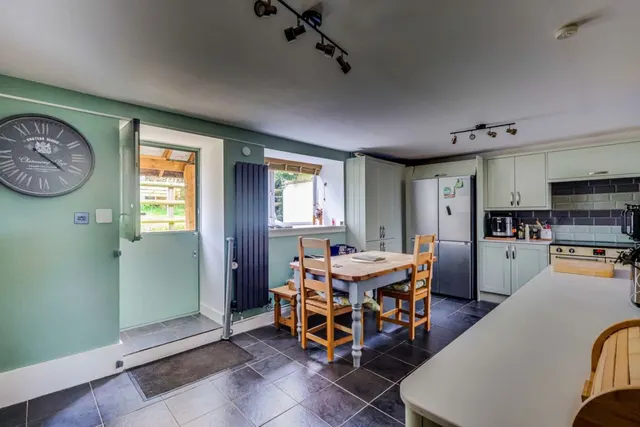 Churchdown Village, Gloucester, GL3, photo 3