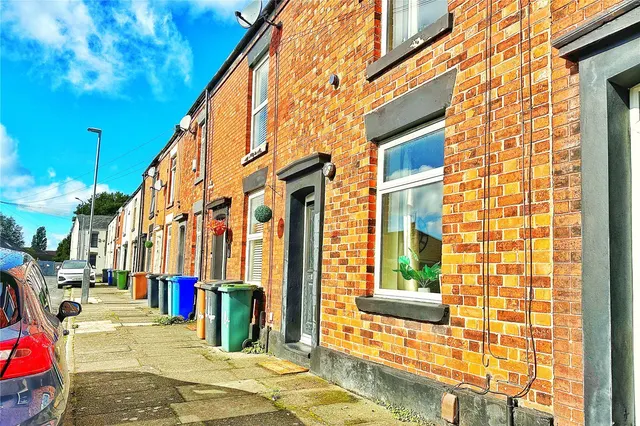 Langham Street, Ashton-under-Lyne, OL7, photo 1