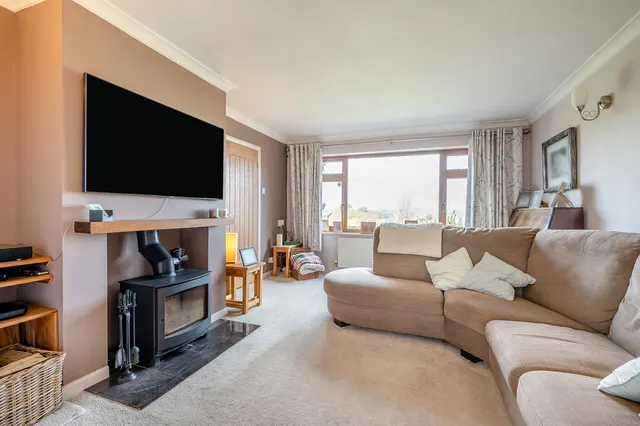 Rockwell Lane, Rowney Green, B48, photo 3