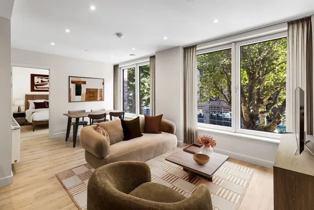 240 Freans House, Pearl Yard, London, photo 1