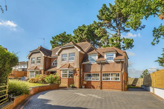 Giles Close, Fareham, photo 1
