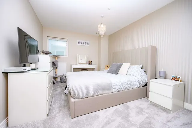 Bessemer Road, Welwyn Garden City AL7 1FU, photo 1