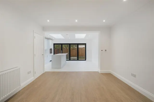 Shelley Gardens, North Wembley, HA0, photo 2