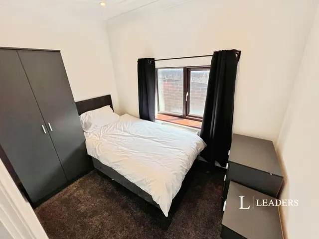 Peterborough Road, Crowland, PE6, photo 1
