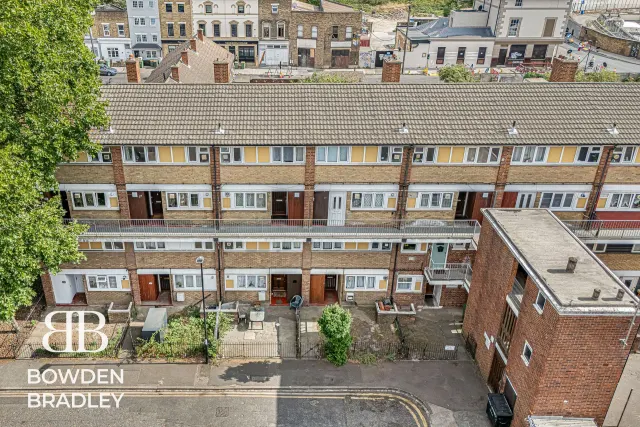 Photo 2 — Waddington Street, London, E15