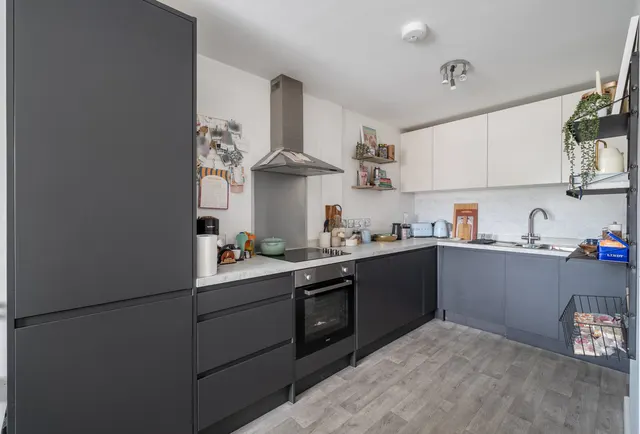 Photo 2 — Ben Grazebrooks Well, Stroud, GL5 1DL