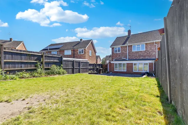 Bybrook Road, Kennington, TN24, photo 2