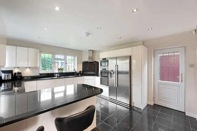 Orchard Grove, Chalfont St. Peter, SL9, photo 2