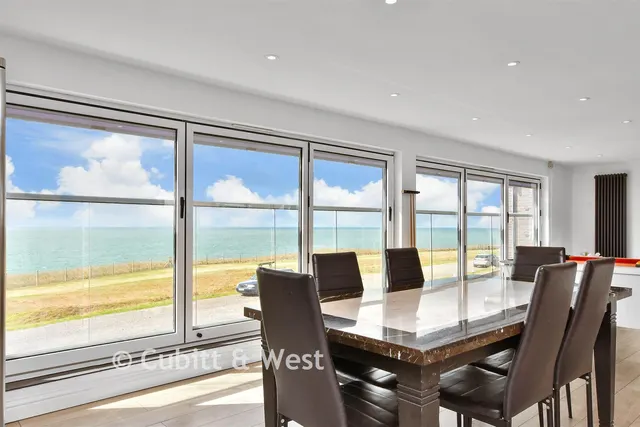 The Esplanade, Telscombe Cliffs, BN10, photo 2