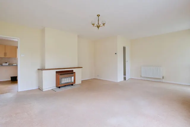 Desborough Road, Hartford, PE29, photo 2