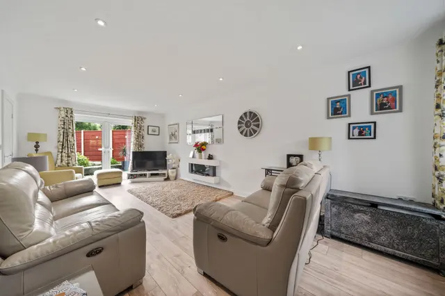 Photo 2 — Parsonage Place, Wigan, Wigan, WN3 5DA