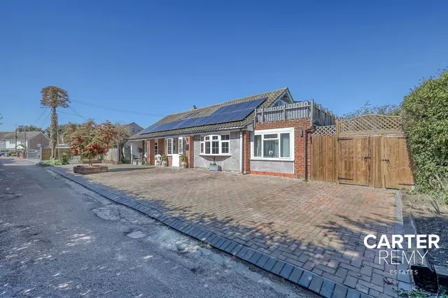 Gowers Lane, Orsett, RM16, photo 1