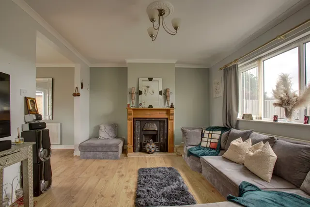 Shelford Close, Radcliffe-on-Trent, NG12, photo 2