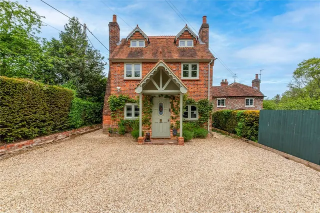 Chapel Lane, Ashford Hill, Thatcham, Hampshire, RG19 8BE, photo 1