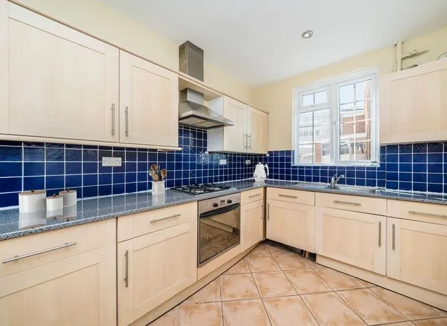 Photo 3 — Birkenhead Avenue, Kingston Upon Thames, KT2