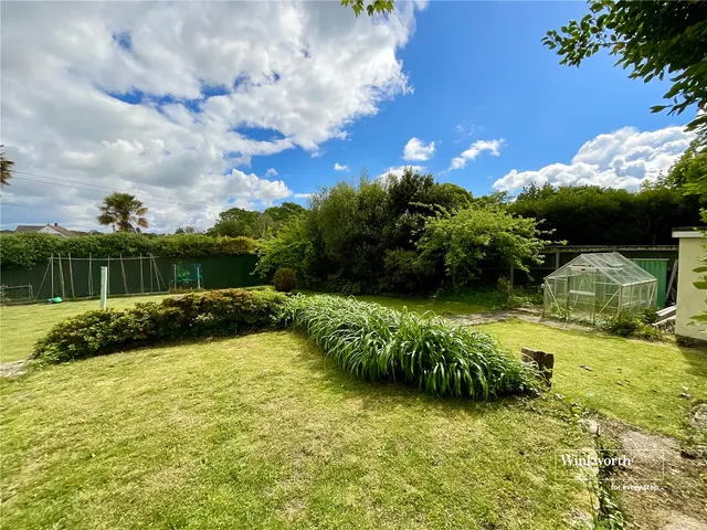 Smugglers Lane North, Highcliffe, Dorset, BH23, photo 1