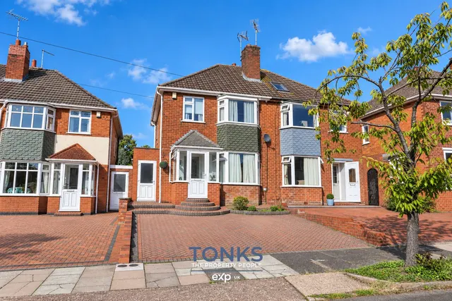 Worlds End Avenue, Quinton, B32, photo 1