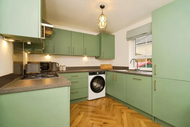 Photo 3 — Whitebeam Close, Wharncliffe Side, Sheffield