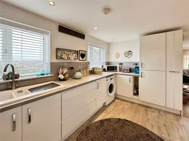 Goonwartha Close, Looe, PL13, photo 2