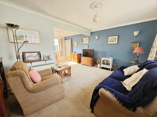 Brookedge, Brighstone, PO30, photo 2