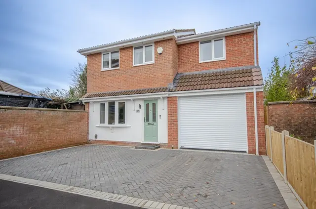 Benford Close, Downend, BS16, photo 1