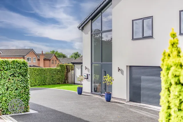 Photo 3 — Hunt Fold Drive, Greenmount, Bury, BL8 4QG